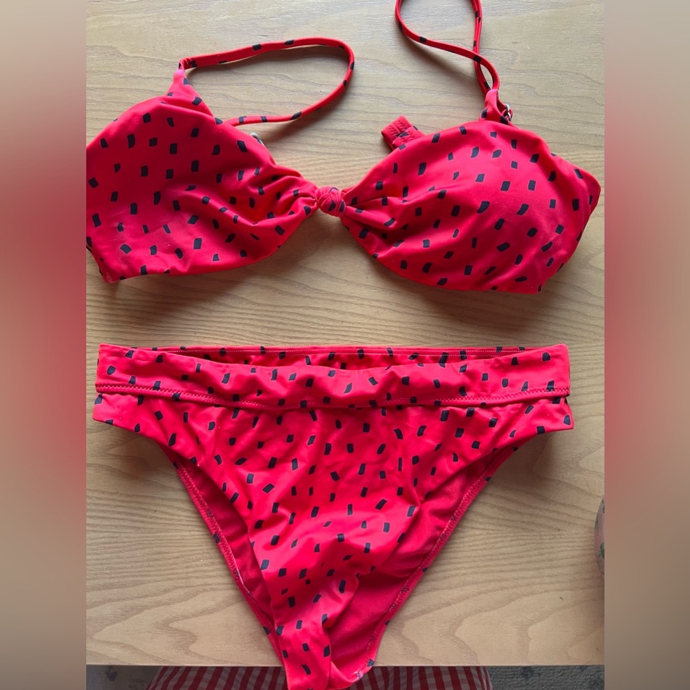 Billabong strawberry bikini